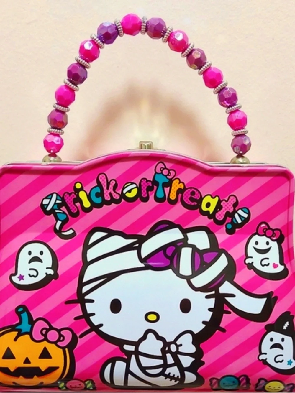 2020 Hello Kitty Pink Halloween Collector Trick-or-Treat Tote with Beaded Handle